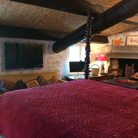 La Sangliere Bed & Breakfast Ampus ภายนอก รูปภาพ
